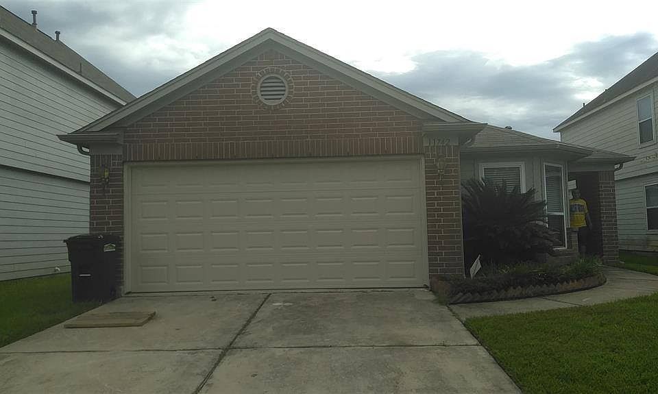 1st image of 11742 Green Coral Dr