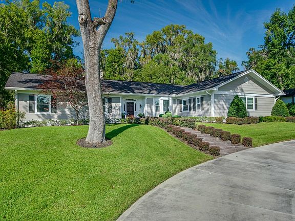 3rd image of 5220 Nw 76th Court