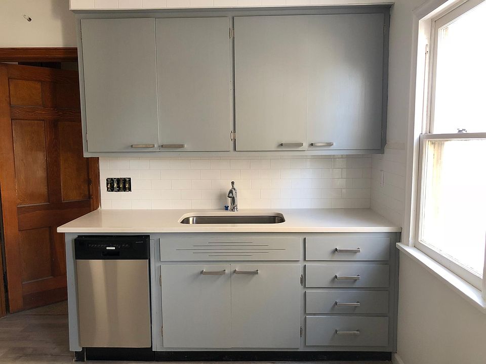 1st image of 2262 Northland Ave #1