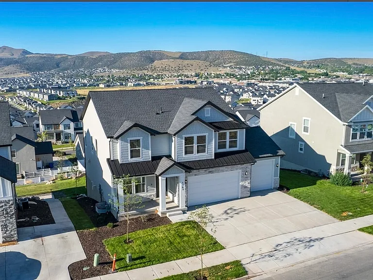 1763 W Olympus Dr — Photo 3