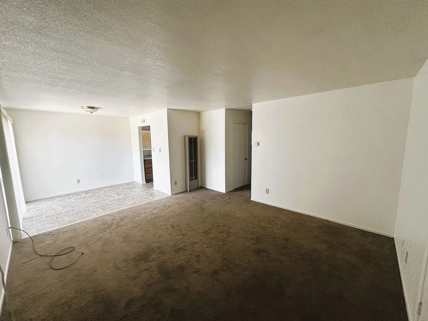 1746 Kidder Ave — Photo 2