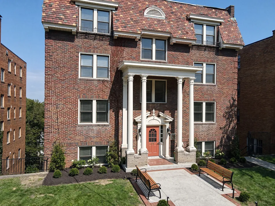 Apartments On Academy