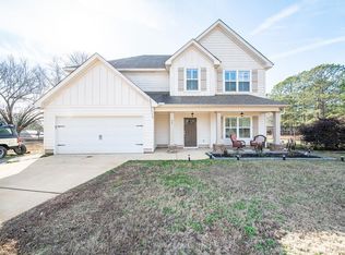 54 Day Lake Dr, Midland, GA 31820