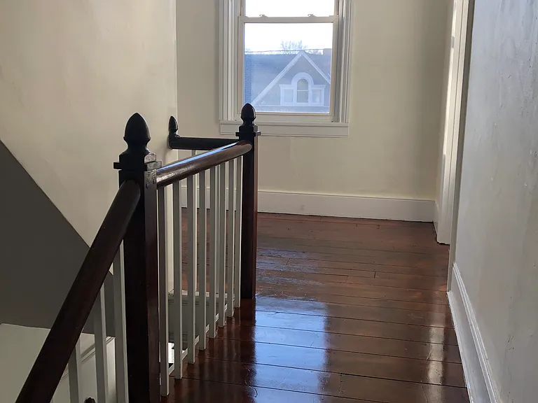 625 Bloom St #201 — Photo 2