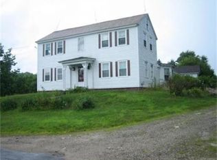 3 Bemis Rd, Hubbardston, MA 01452
