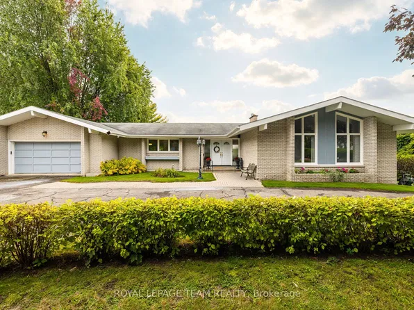 2027 Dundas St, Edwardsburgh/cardinal, ON K0E 1E0