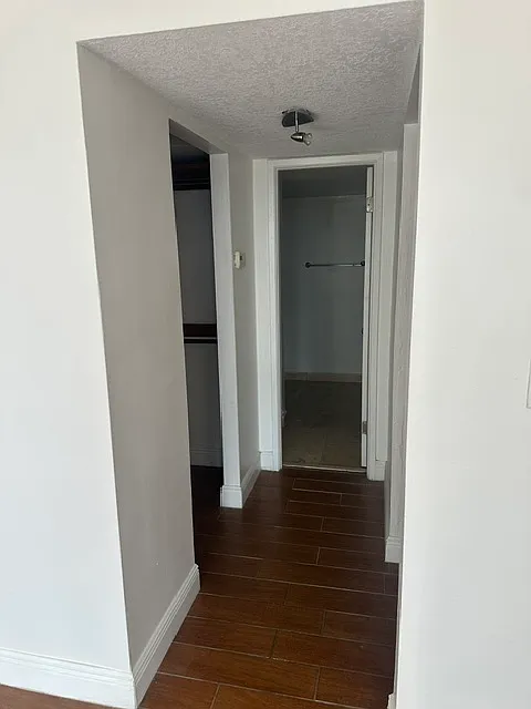 1 bed, 768 sqft, $2,500 — Photo 2