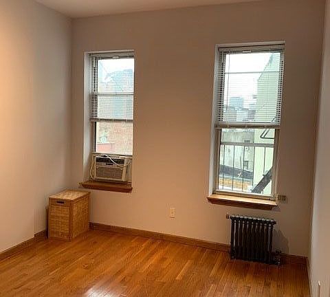 2nd image of 18 Mott St APT 5R