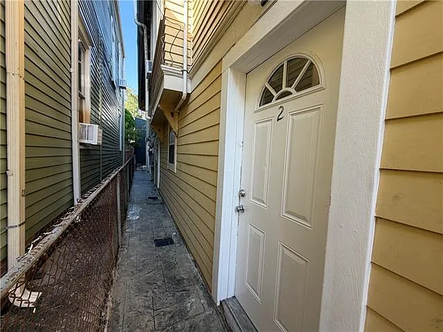 1921 General Taylor St #2