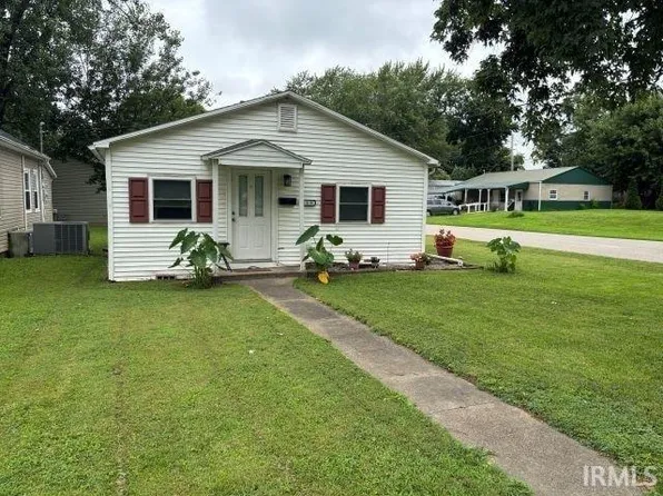 616 N Lincoln Ave, Rockport, IN 47635