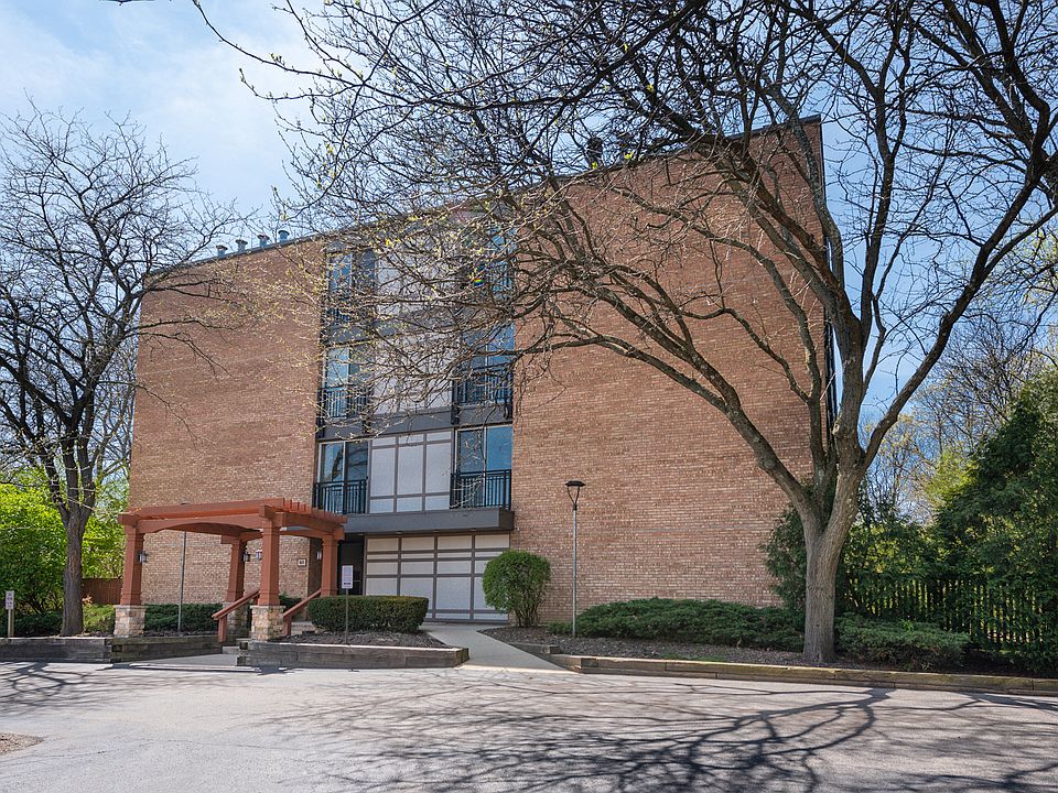 1st image of 1811 Four Lakes Ave APT 2F