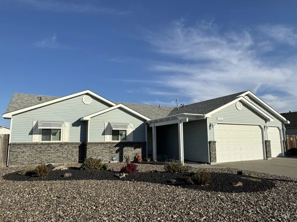 1434 SW Edward, Mountain Home, ID 83647