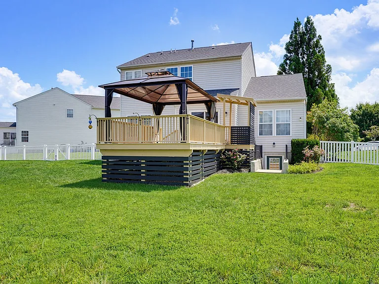 40 Milo Ct — Photo 56