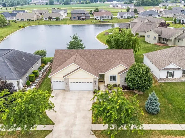 3241 Brantley Dr, New Haven, IN 46774