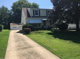 446 Westview Rd, Bedford, OH 44146