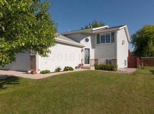 5601 20th Street Cir S, Fargo, ND 58104