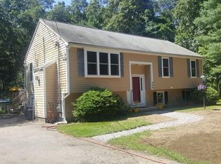 200 Reed St, Hanson, MA 02341