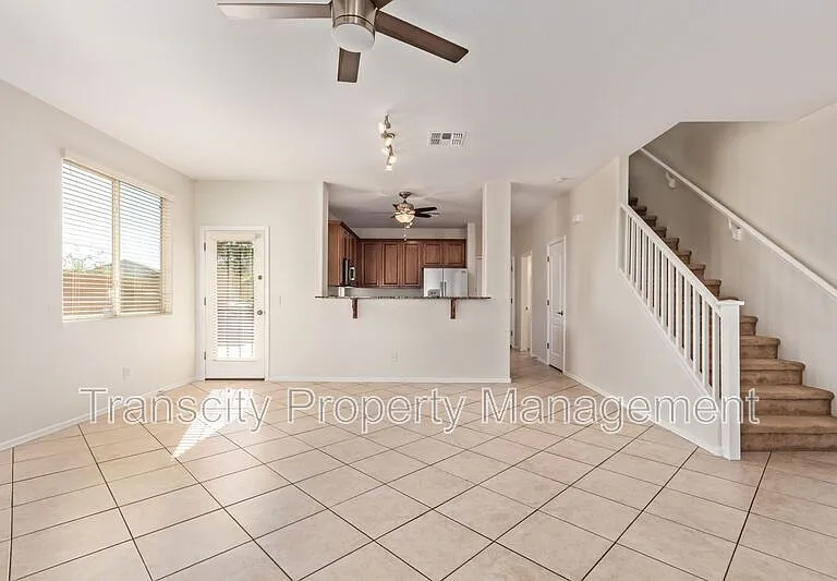 10221 E Isleta Ave — Photo 3