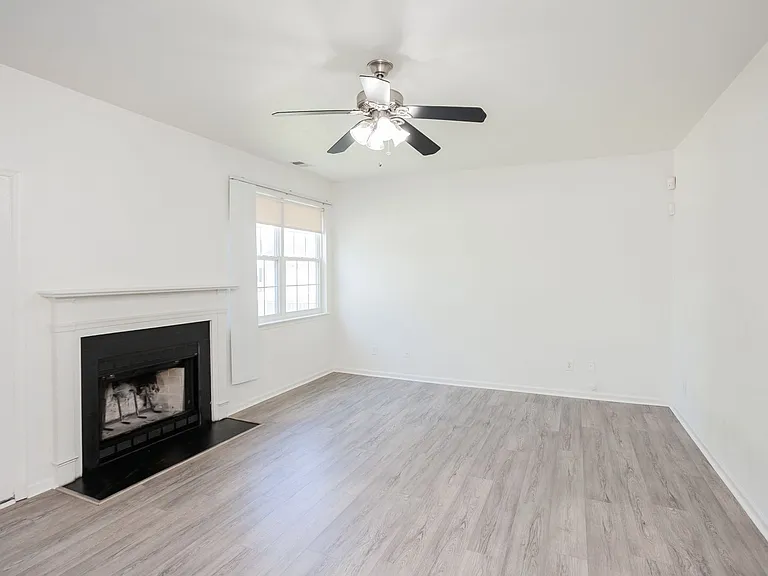5908 Eagle Point — Photo 19