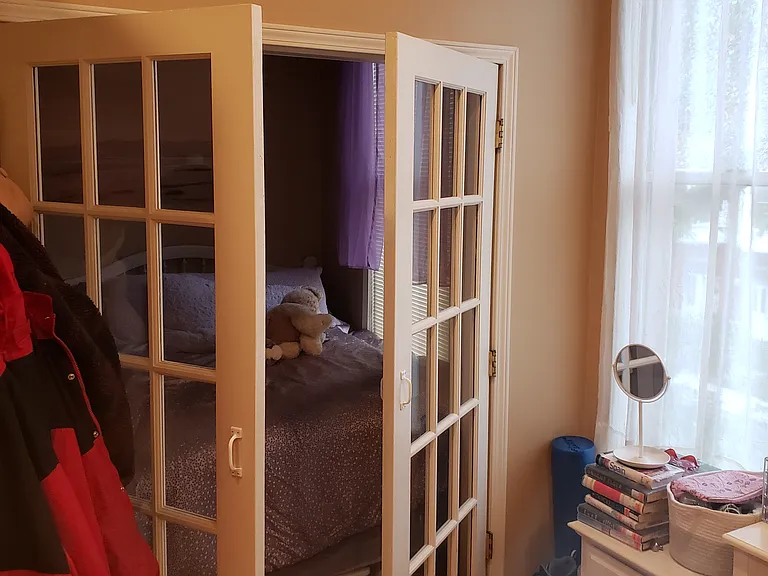 Small bedroom 2