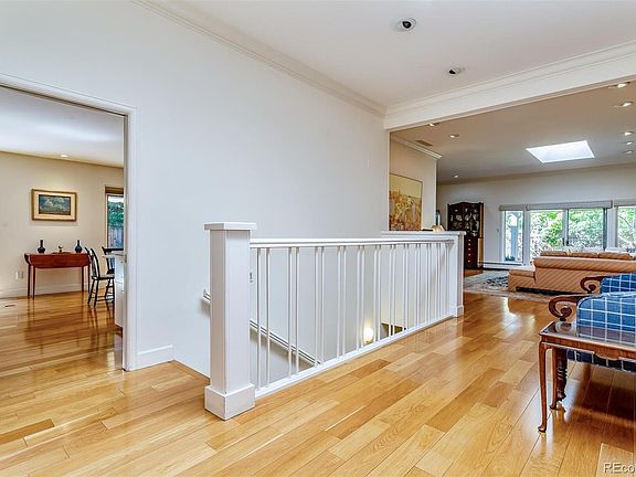4th image of 2552 E Alameda Ave Unit 4