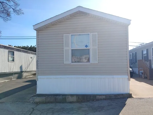 8800 S Harlem Ave Trailer 2004, Bridgeview, IL 60455