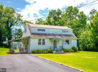 615 Tampa Rd, Baltimore, MD 21221