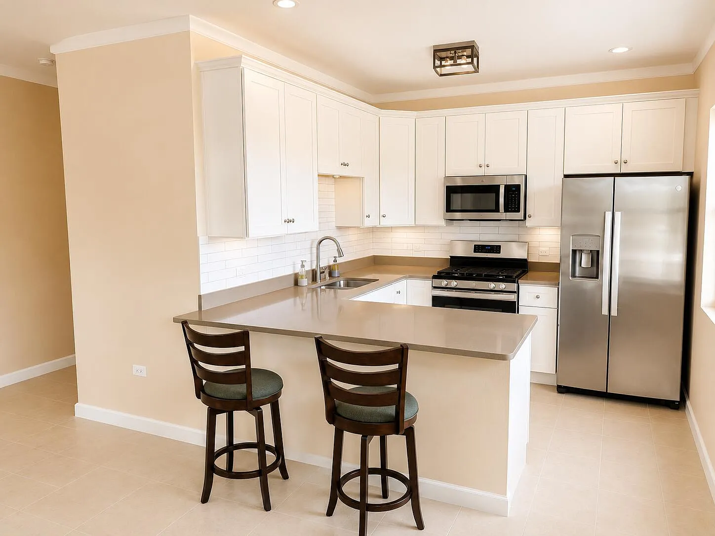 2 bed, $2,700 — Photo 4
