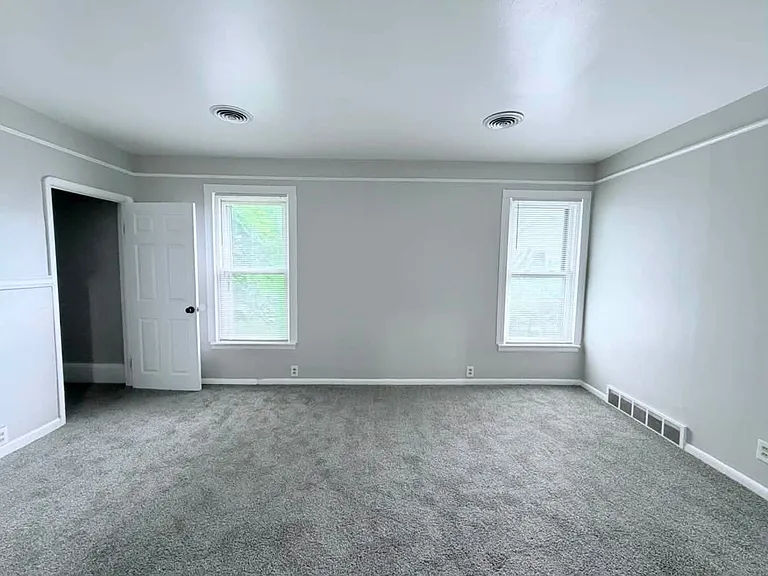 10419 Ignatius Ave #2 — Photo 7