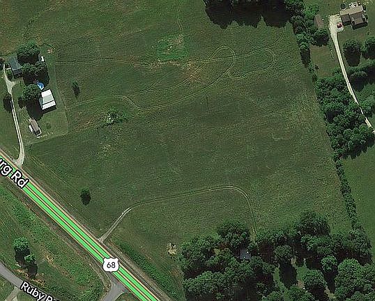 4th image of 3201 Greensburg Rd