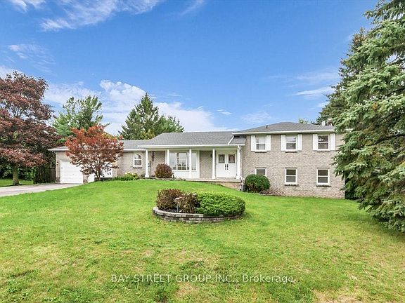 2nd image of 25 Marjorie Dr