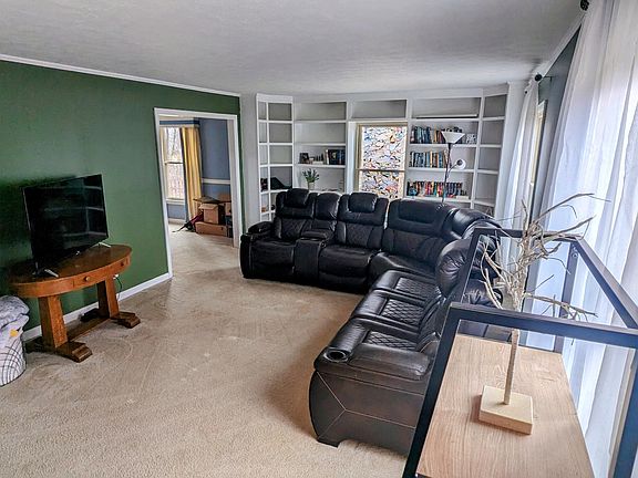 4th image of 7546 Gynevere Dr