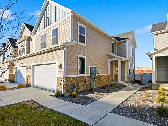 3rd image of 8252 W Cascade View Way S