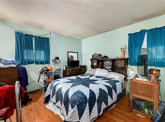 4th image of 2120 S Aqueduct Pl