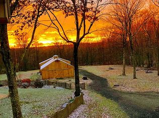 207 Ide Rd, Scituate, RI 02857