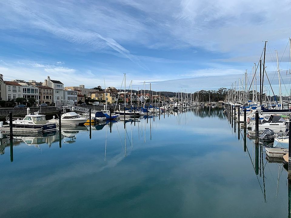 SF Marina Waterway 
