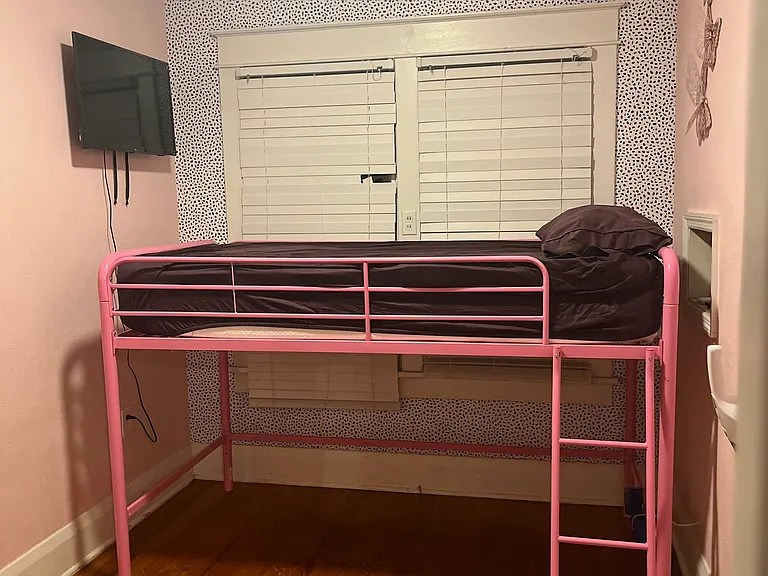 942 Frank Lloyd Wright Way — Photo 10