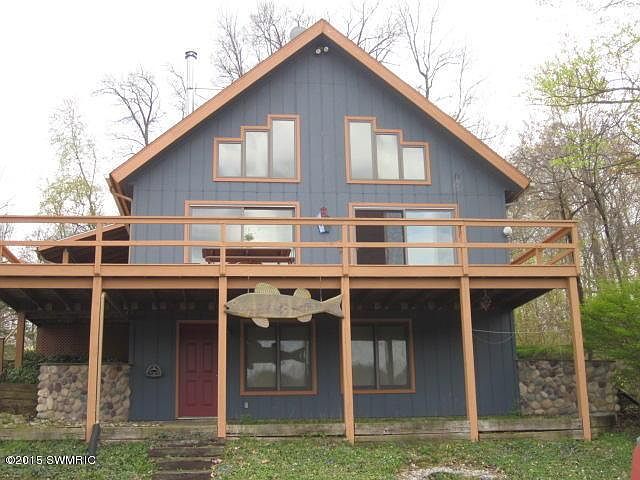 1st image of 23692 Lake Dr