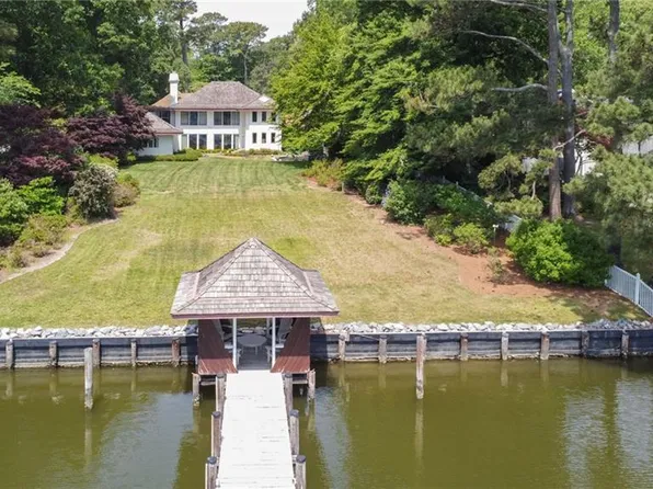 1230 E Bay Shore Dr, Virginia Beach, VA 23451