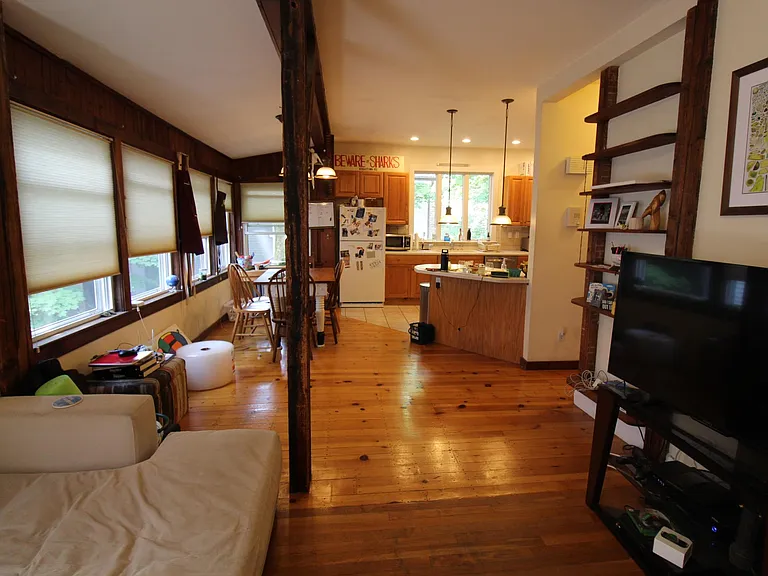 24 Mead St #2 — Photo 1