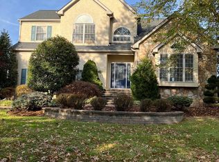 1440 Poole Cir, Garnet Valley, PA 19060