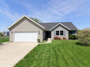 5414 Siggelkow Rd, Mc Farland, WI 53558