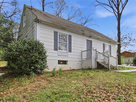 2nd image of 2366 Flintrock Rd