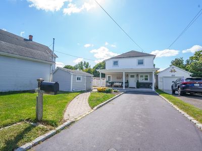 8 Cottage Avenue, Bay Shore, NY, 11706