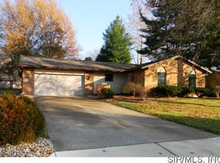 1900 Duke St, Edwardsville, IL 62025