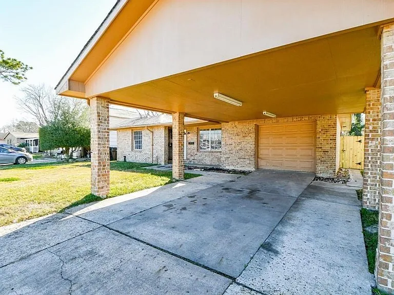 5510 Ricky St — Photo 2