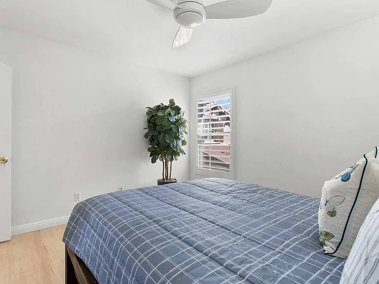 26074 Lugo Dr — Photo 20