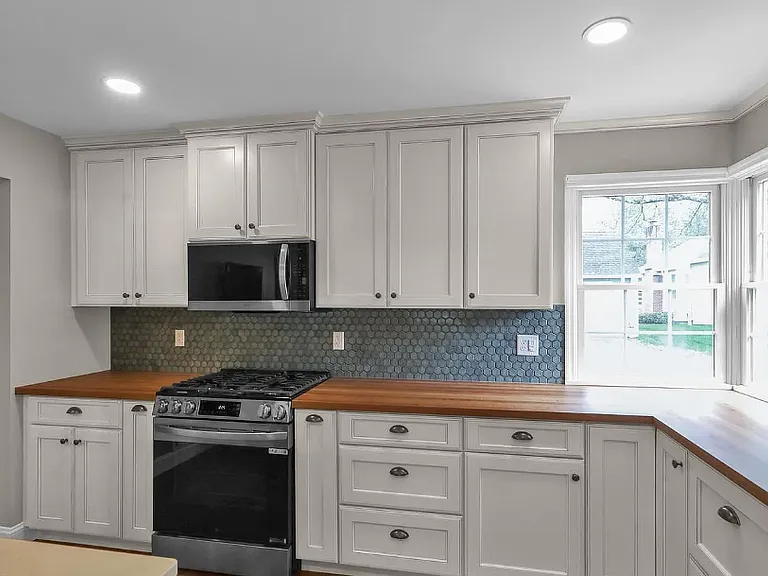143 Riversedge Dr #3 — Photo 6