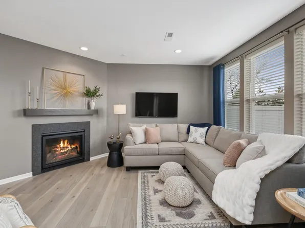 18588 61st Ave N, Plymouth, MN 55446