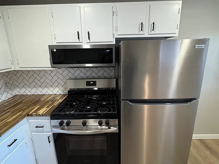 Legacy at Golfview LLC — Photo 10